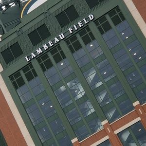 Meet your Posher, Shelley